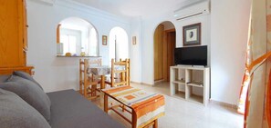 Living area - Apartment 150 meters from the beach, 500 meters from Denia (Denia)