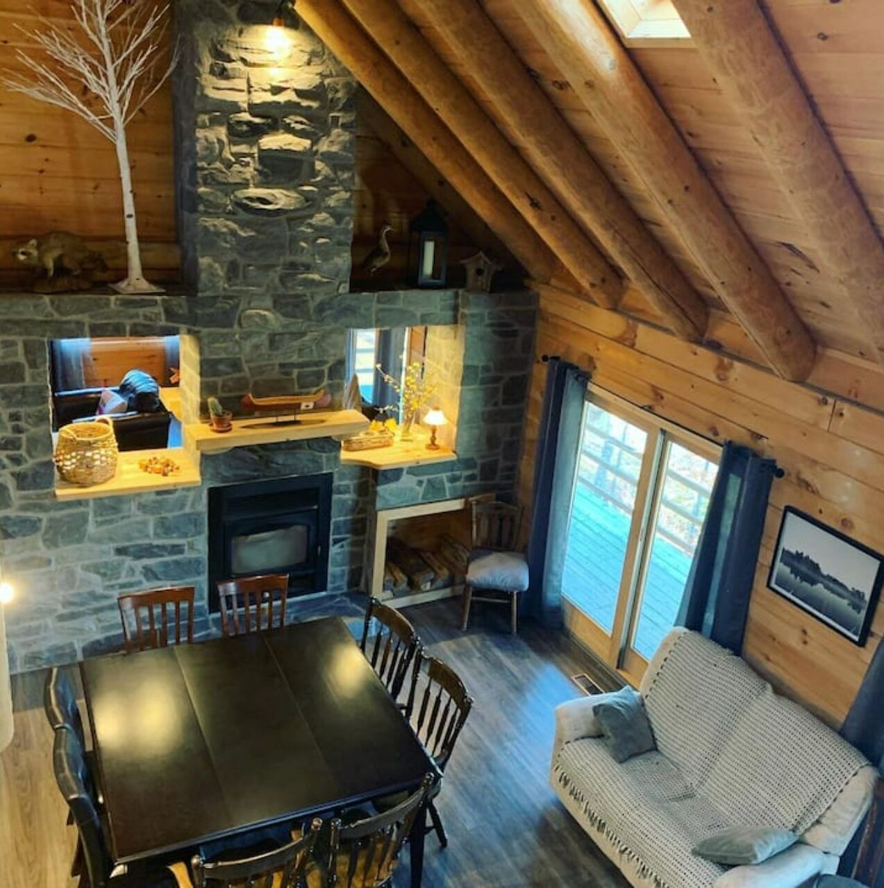 Superbe Chalet en Bois Rond Spa- La Fontaine Rouge