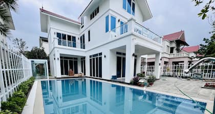 Unwind 5BR Villas at Xanh Villas Resort