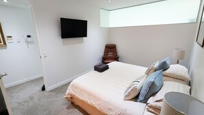 1 chambre, fer et planche Ă repasser, Wi-Fi, draps fournis