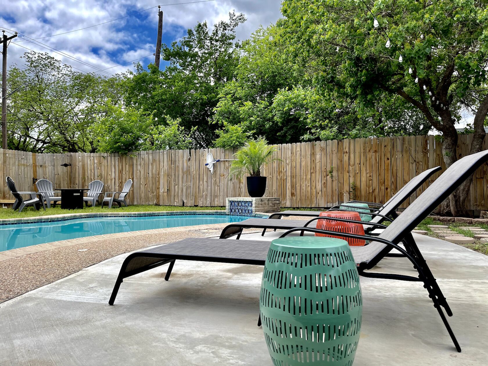 Trendy&Cute4BR+Pool-NearStMary’sUniversity&DTSA!