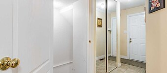Comfortable Home in Richmond Hill