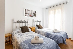 2 bedrooms, iron/ironing board, free WiFi, bed sheets - CARREBAIX III - Apartment with stunning views and free WiFi. (Orba)