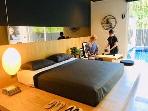 Minibar, in-room safe, individually decorated, individually furnished - Villoft Zen Living (Choeng Thale)