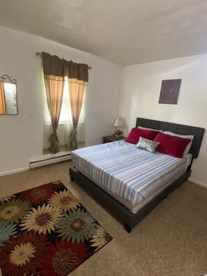 2 Schlafzimmer, Bügeleisen/Bügelbrett, kostenloses WLAN, Bettwäsche