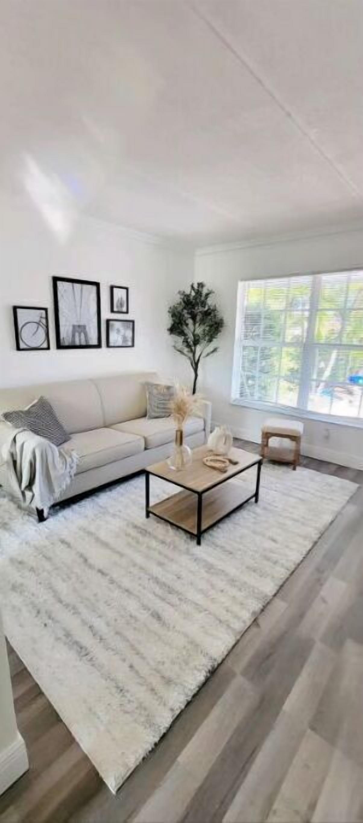 Cozy townhouse near downtown & Airport 