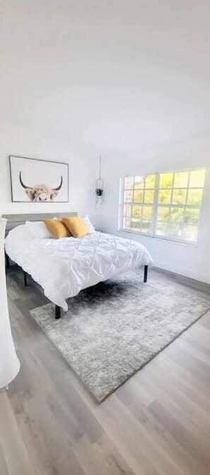 Room - Cozy townhouse near downtown & Airport  (West Palm Beach)