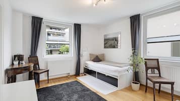 2 chambres, fer et planche Ă  repasser, Wi-Fi gratuit, draps fournis