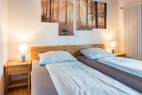 Ferienwohnung "Nicole" mit Seeblick, Balkon und WLAN