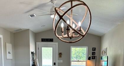 New house in Beautiful Steinhatchee, Florida! Boat Parking!