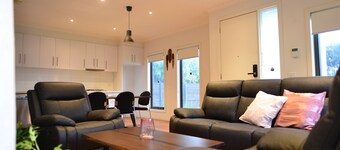 Cozy townhouse closer to the town center