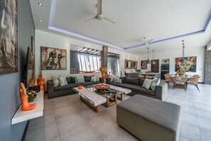 غرفة المعيشة