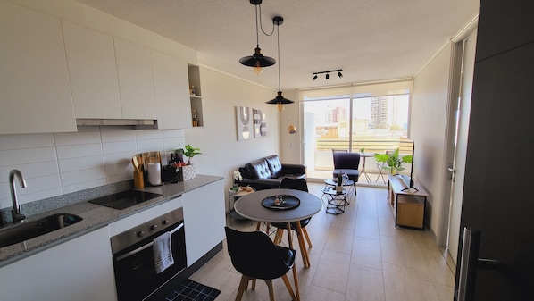 Fridge, microwave, oven, coffee/tea maker