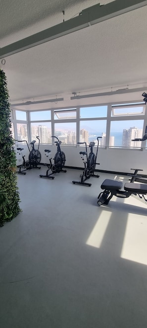 Fitness facility - Apartment in Antofagasta! Spacious room, private bathroom (Antofagasta)