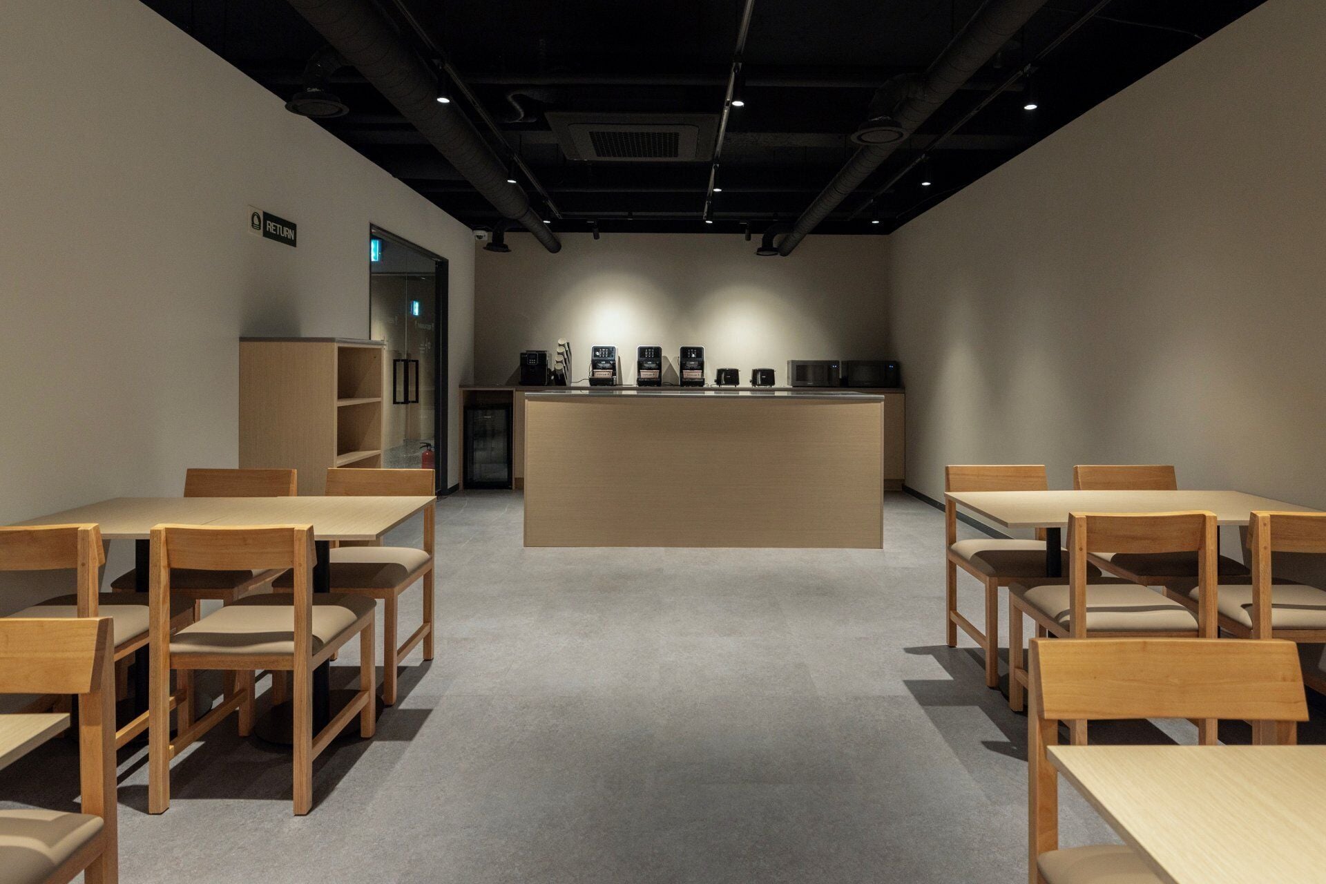 Snack-bar