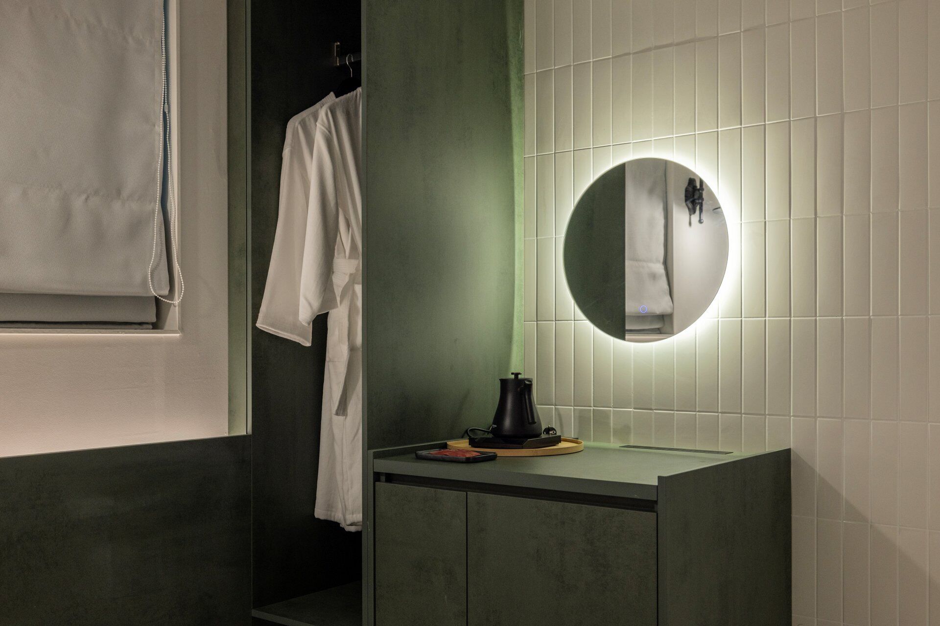SPA Room | Down comforters, desk, laptop workspace, free WiFi
