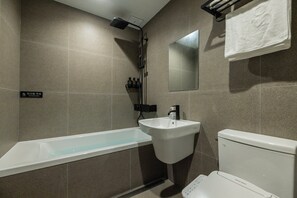Business Room | Bathroom - Anook Hotel Suwon Ingye 2 (Suwon)