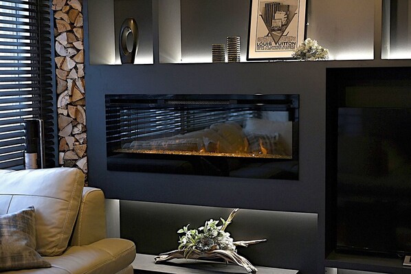 Family Suite | Living area | LCD TV - Hills Garden Hondori (Sapporo)