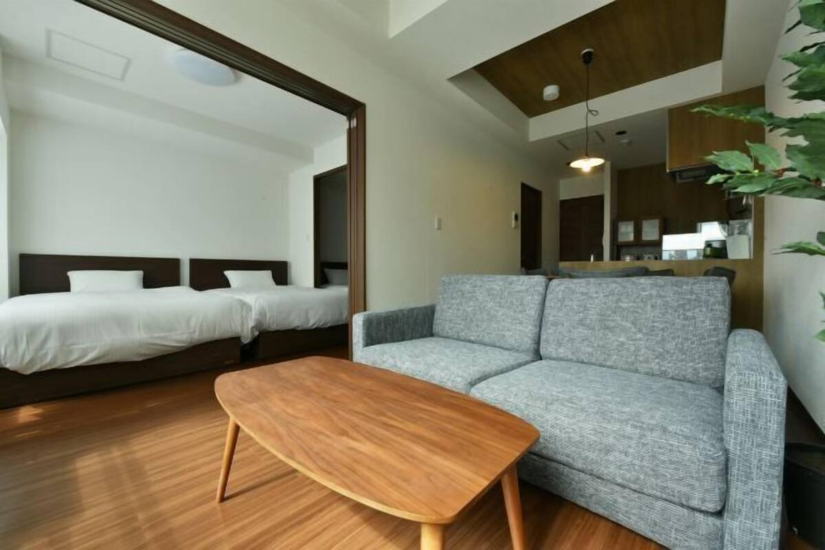 2 bedrooms, premium bedding, iron/ironing board, free WiFi