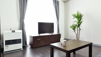 Superior Apartment | Free WiFi, bed sheets