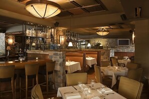 Bar (on property) - Discover Austin's History! Enjoy Pet-Friendly Stay! Swimming Pool Available! (Austin)