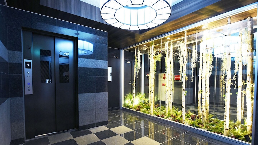 Sun Court Hondori Garden Hills