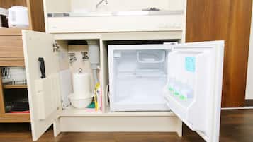 Family Single Room | Private kitchen