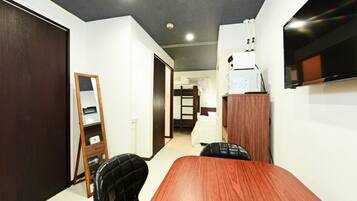 Standard Room | Living area