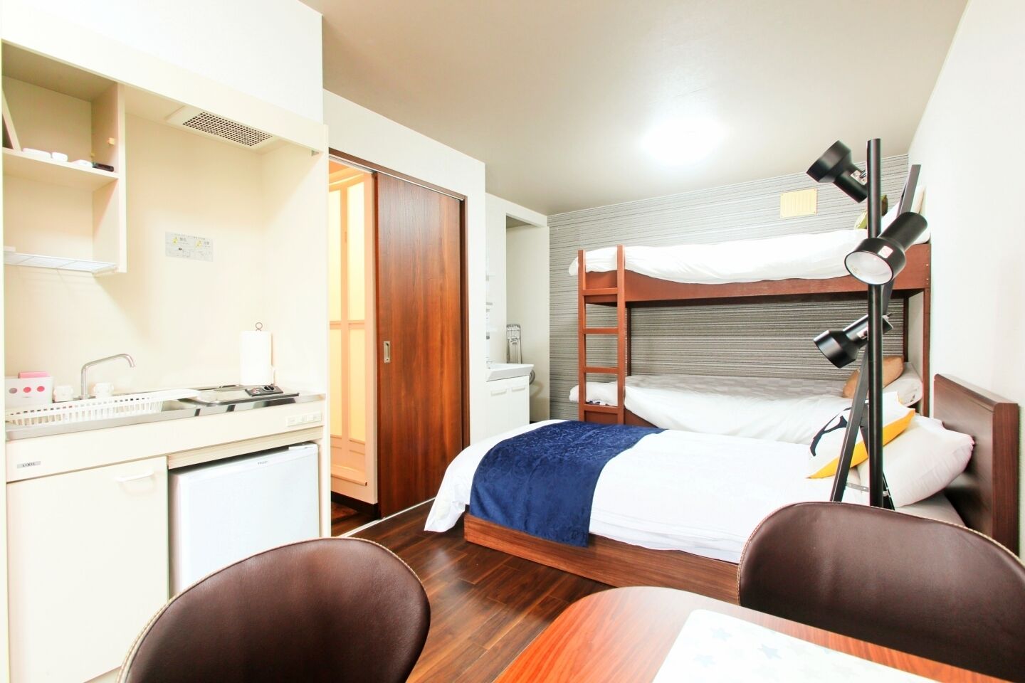 Family Single Room | Iron/ironing board, free WiFi, bed sheets