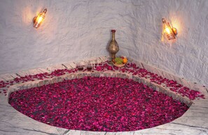 4 piscines extérieures