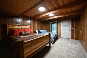 4 chambres, lit parapluie, Wi-Fi, draps fournis