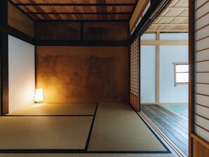 (TAMAKI) with cypress bath, for 6 people | Individually decorated, individually furnished, free WiFi, bed sheets