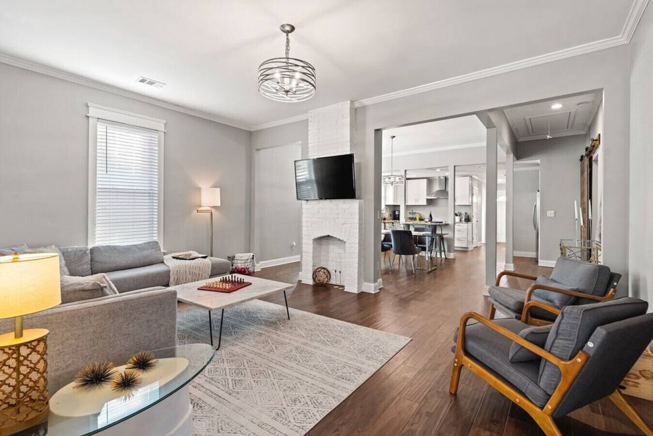 Bright Home Minutes from Atlanta