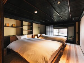 标准双床房 | 免费 WiFi、床单