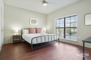 4 habitaciones, escritorio, tabla de planchar con plancha y wifi gratis 