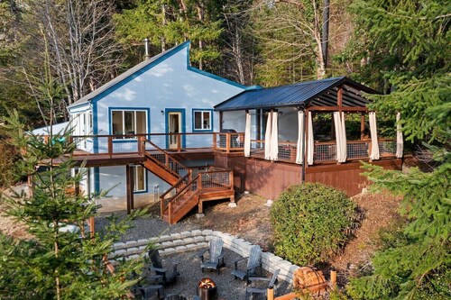 Harstine Beach House