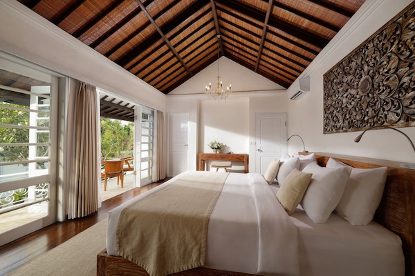 5 Bedroom Pool Villa | 5 bedrooms, pillowtop beds, minibar, in-room safe