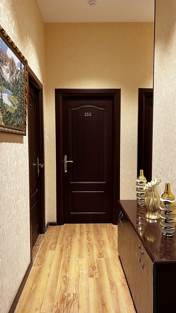 Hallway - Hayot hostel (Tashkent)