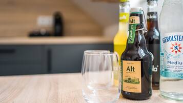 Economy Studio | In-room dining