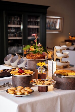 Petit déjeuner buffet compris tous les jours