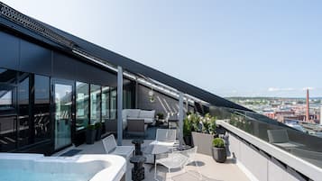 Deluxe-huoneisto | Terassi/patio