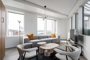 Deluxe Apartment | Living area