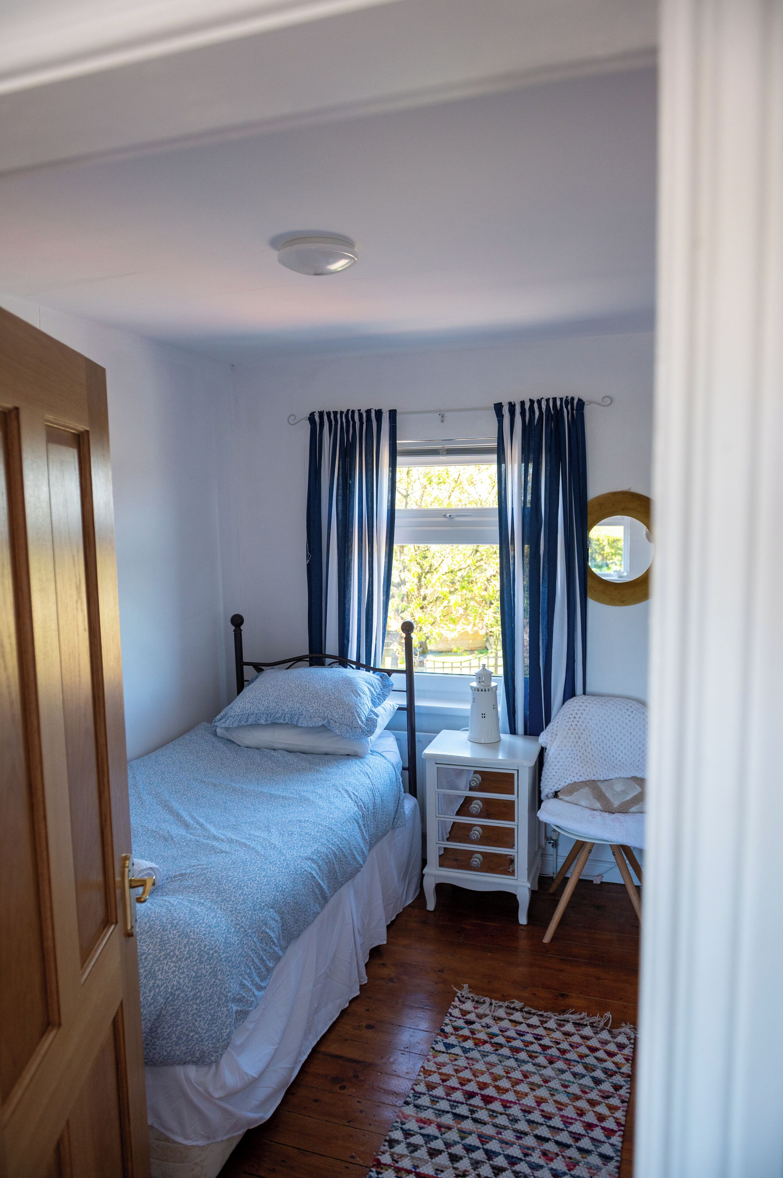 3 bedrooms, iron/ironing board, travel crib, WiFi