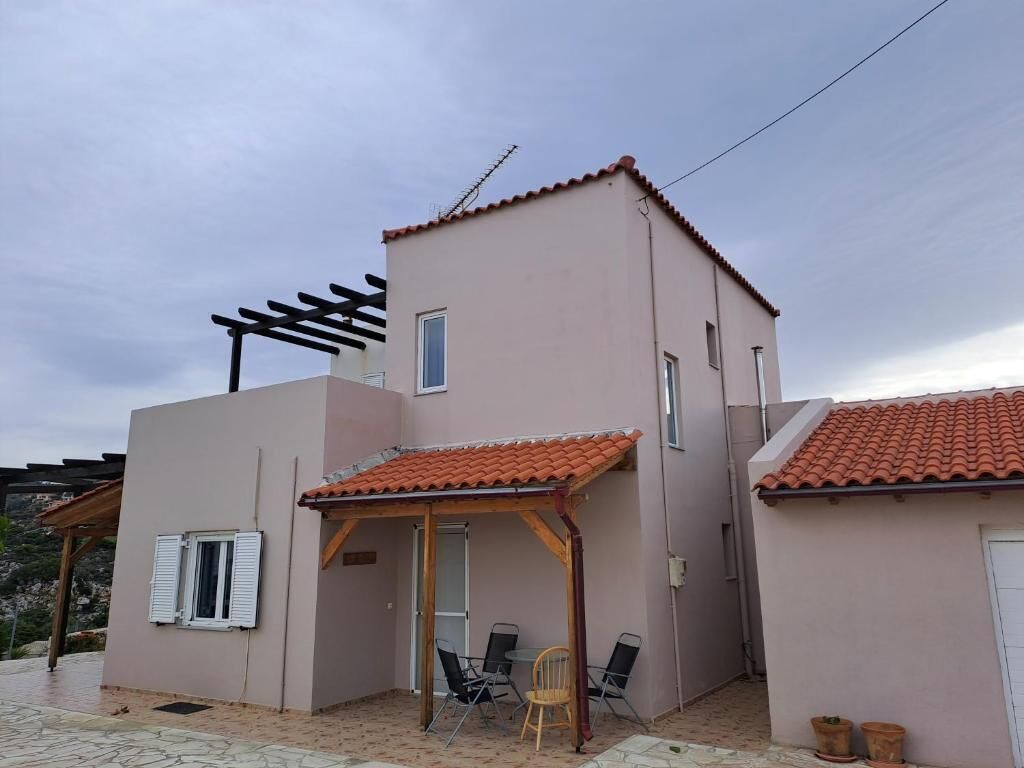 BH409 - R25 - Villa Chania