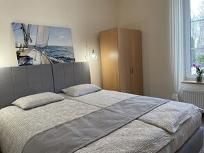 1 bedroom, WiFi, bed sheets