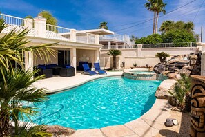 Pool - HavaMemorable Stay | Pool | Spa | Firepit | VIEWS! (Lake Havasu City)