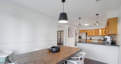 Buckeye Lake: Chicks on Canal