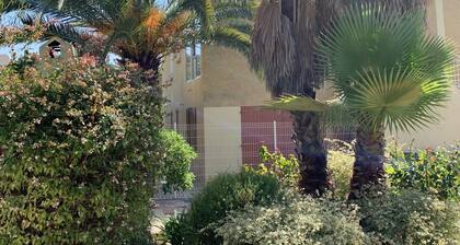 SPACIOUS TOP OF VILLA