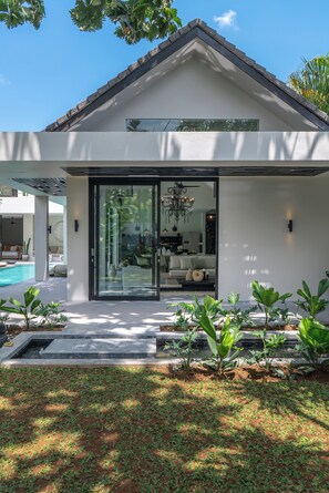 Exterior - Villa Prana (Kerobokan)
