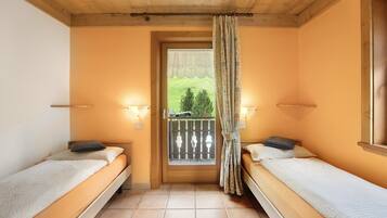 2 chambres, Wi-Fi gratuit, draps fournis